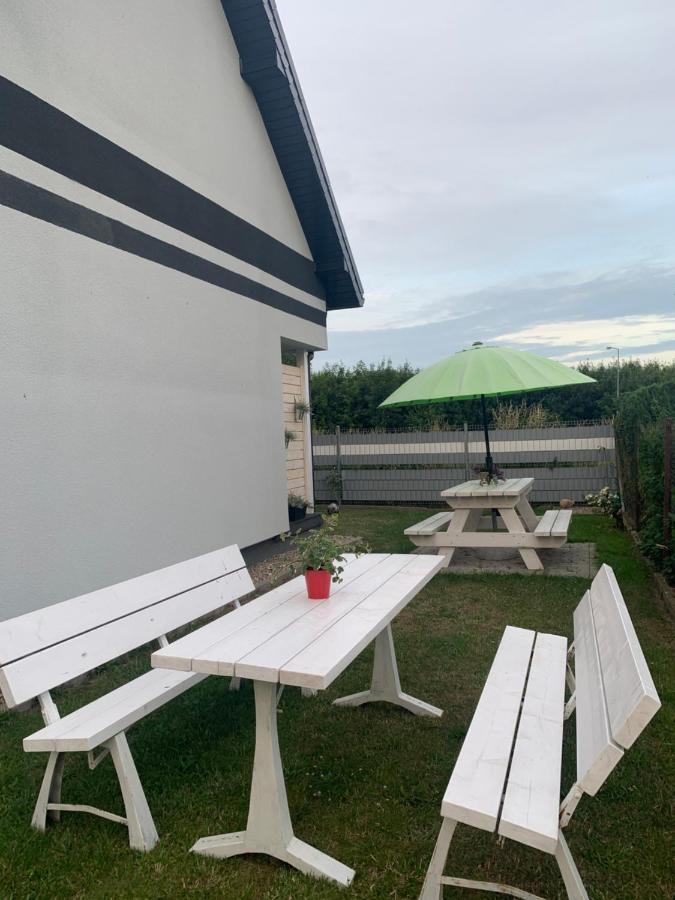 48C Domki letniskowe i apartament Pobierowo Zewnętrze zdjęcie